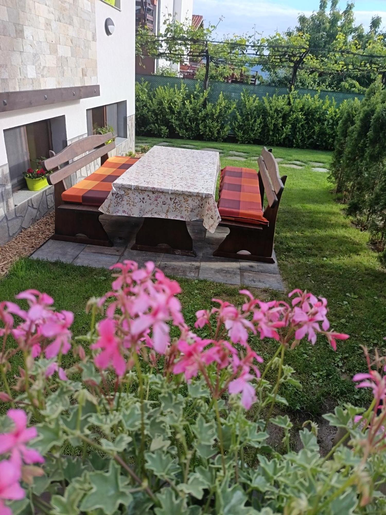 Къща За Гости Мурите Sapareva Bania Exterior foto